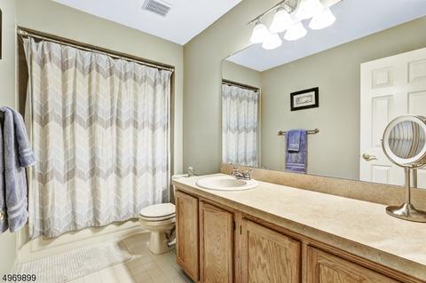 59 Butternut Dr, Wayne, NJ 07470 photo 20
