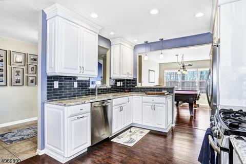 59 Butternut Dr, Wayne, NJ 07470 photo 4