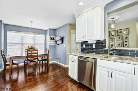 59 Butternut Dr, Wayne, NJ 07470 photo 5