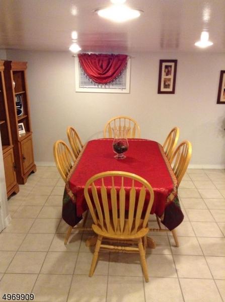 1041 Thomas St, Hillside, NJ 07205 photo 16