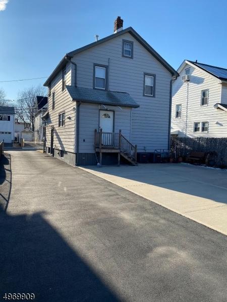 1041 Thomas St, Hillside, NJ 07205 photo 2