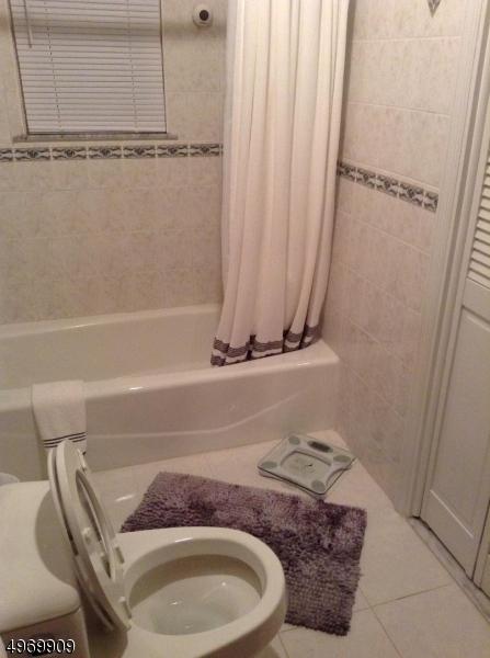 1041 Thomas St, Hillside, NJ 07205 photo 12