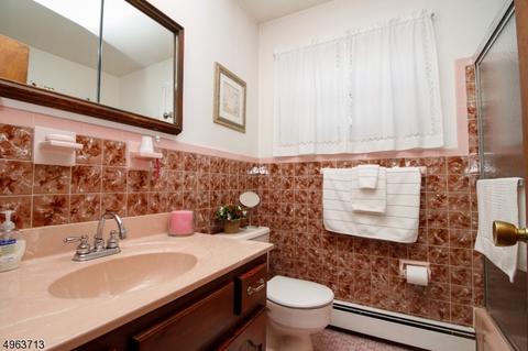 64 Deerfield Rd, Wayne, NJ 07470 photo 13