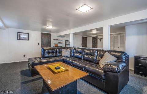 8 Putters Rd, Roxbury Twp., NJ 07876 photo 18
