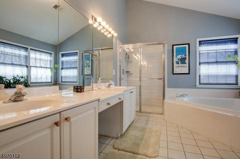 4 Thorne Hl, Wayne Twp., NJ 07470 photo 18