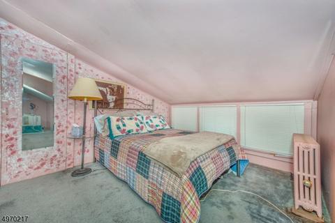 19 Grover Ln, Caldwell, NJ 07006 photo 13