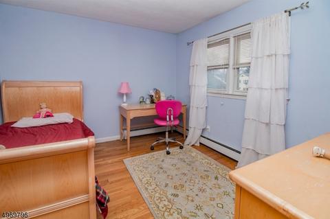 204 Rutledge Ct, North Plainfield, NJ 07060 photo 16