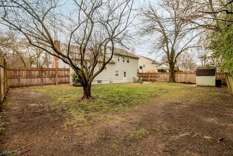 204 Rutledge Ct, North Plainfield, NJ 07060 photo 24