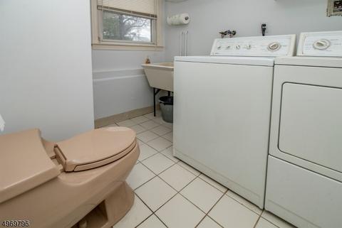 204 Rutledge Ct, North Plainfield, NJ 07060 photo 20
