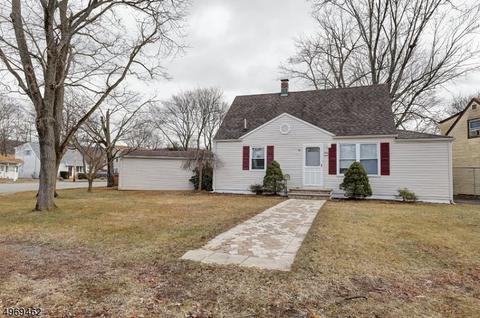 29 Wanaque Ave, Wanaque Boro, NJ 07420 photo 1