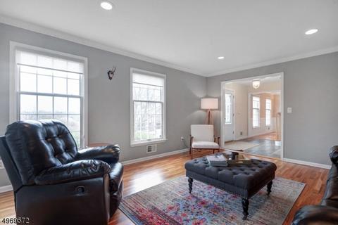 235 Killarney Dr, Berkeley Heights, NJ 07922 photo 2