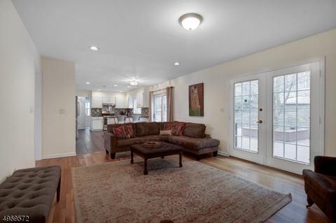 235 Killarney Dr, Berkeley Heights, NJ 07922 photo 11