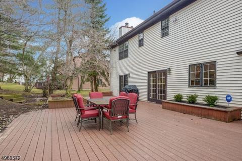 235 Killarney Dr, Berkeley Heights, NJ 07922 photo 23