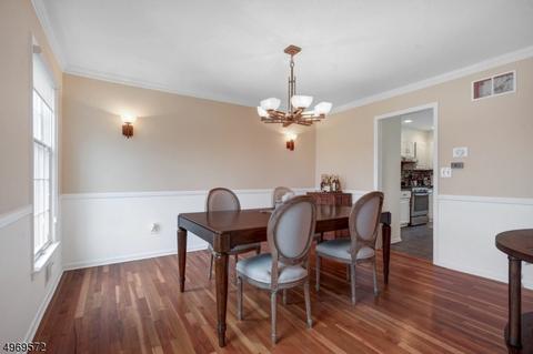 235 Killarney Dr, Berkeley Heights, NJ 07922 photo 7