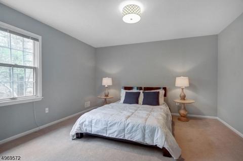 235 Killarney Dr, Berkeley Heights, NJ 07922 photo 16