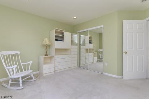23 Windsor Pl, Wayne, NJ 07470 photo 16