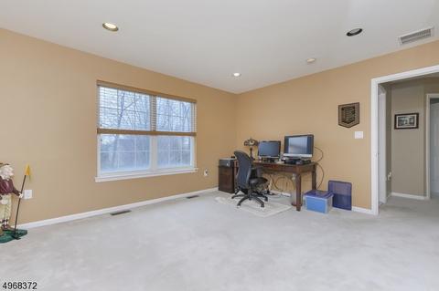 23 Windsor Pl, Wayne, NJ 07470 photo 18