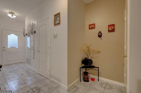 8502 Brittany Dr, Wayne, NJ 07470 photo 8