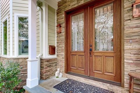 49 Benton Rd, Paramus, NJ 07652 photo 4