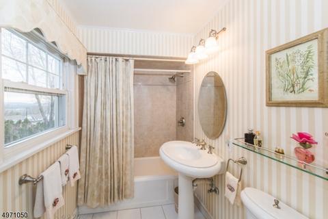 310 Alps Rd, Wayne, NJ 07470 photo 9