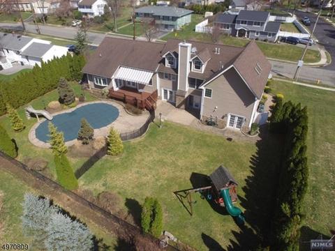 114 Baldwin Ter, Wayne, NJ 07470 photo 2