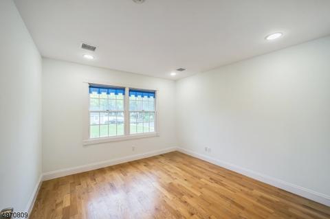 114 Baldwin Ter, Wayne, NJ 07470 photo 16