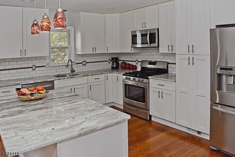 300 Daniel St, Dover, NJ 07801 photo 4