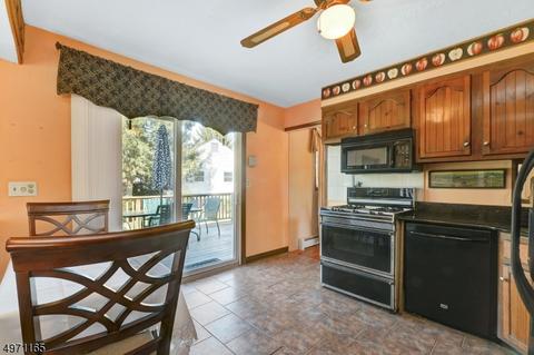 721 Reeder Rd, Paramus, NJ 07652 photo 7