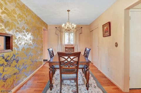 721 Reeder Rd, Paramus, NJ 07652 photo 5