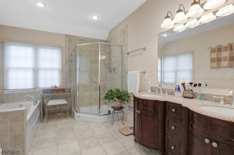 1569 Alps Rd, Wayne, NJ 07470 photo 16