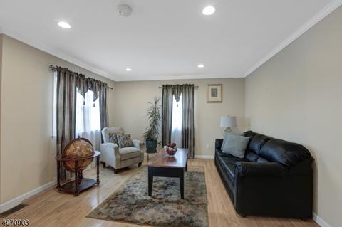 1569 Alps Rd, Wayne, NJ 07470 photo 4