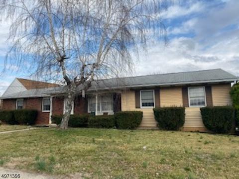 914 5th Ave, Alpha, NJ 08865 photo 1
