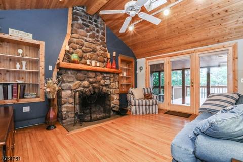 7 Seneca Trl, Wayne, NJ 07470 photo 2