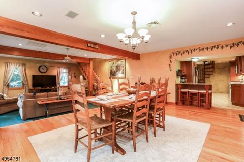 7 Seneca Trl, Wayne, NJ 07470 photo 4