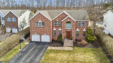 41 Foxboro Rd, Wayne, NJ 07470 photo 1