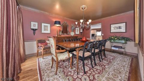 41 Foxboro Rd, Wayne, NJ 07470 photo 8