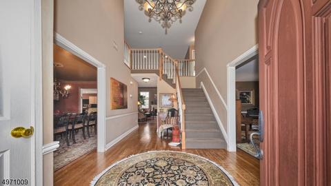 41 Foxboro Rd, Wayne, NJ 07470 photo 3