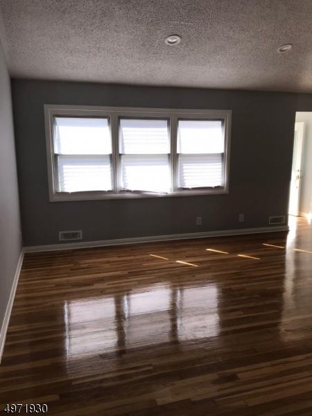 278 Mc Lean Pl, Hillside, NJ 07205 photo 2
