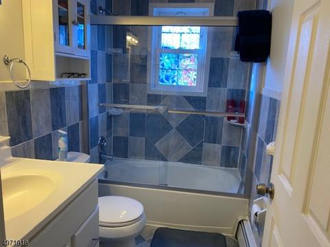 1281 Valley Rd # a, Wayne, NJ 07470 photo 13