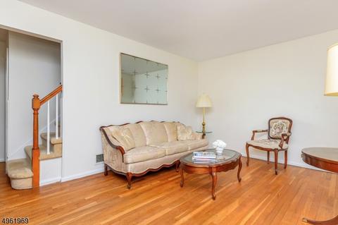46 Miele Pl, Summit, NJ 07901 photo 3