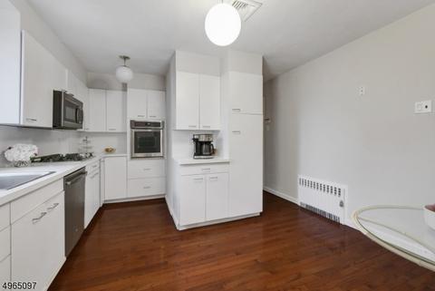 4 Rahway Rd, Millburn, NJ 07041 photo 10
