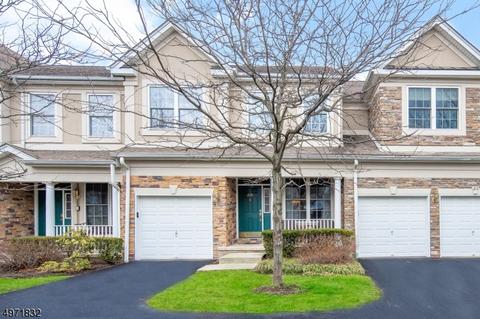 210 Levinberg Ln, Wayne, NJ 07470 photo 2