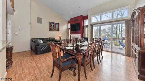 36 Worcester Dr, Wayne, NJ 07470 photo 8