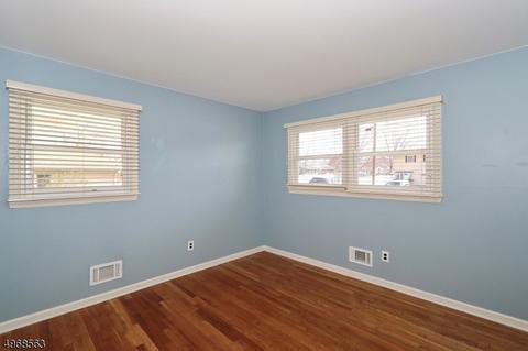 23 Roberts Rd, Clark, NJ 07066 photo 20