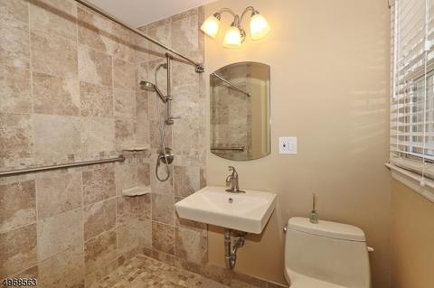 23 Roberts Rd, Clark, NJ 07066 photo 19