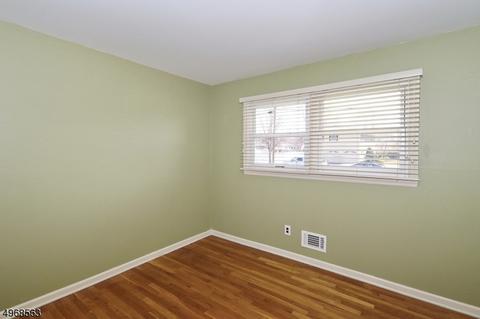 23 Roberts Rd, Clark, NJ 07066 photo 21
