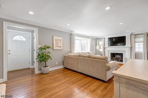 34 Tower Dr, Springfield, NJ 07081 photo 2