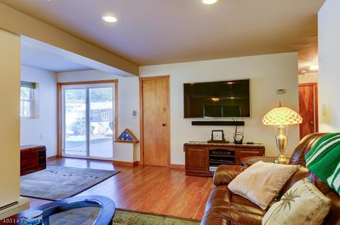 4 Nimitz Rd, Wayne, NJ 07470 photo 19
