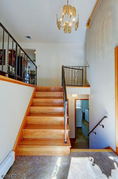 4 Nimitz Rd, Wayne, NJ 07470 photo 2