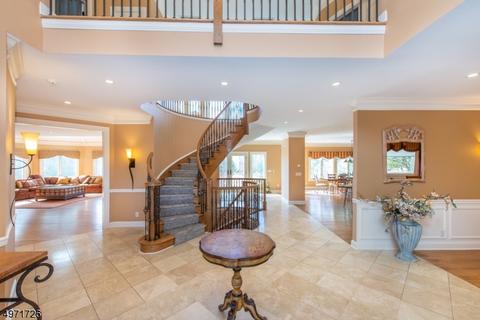 139 Cheyenne Way, Wayne, NJ 07470 photo 2